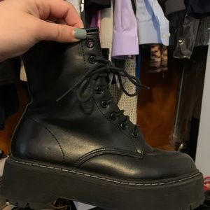 Steve Madden Bettyy Black Booties. Size 8.5